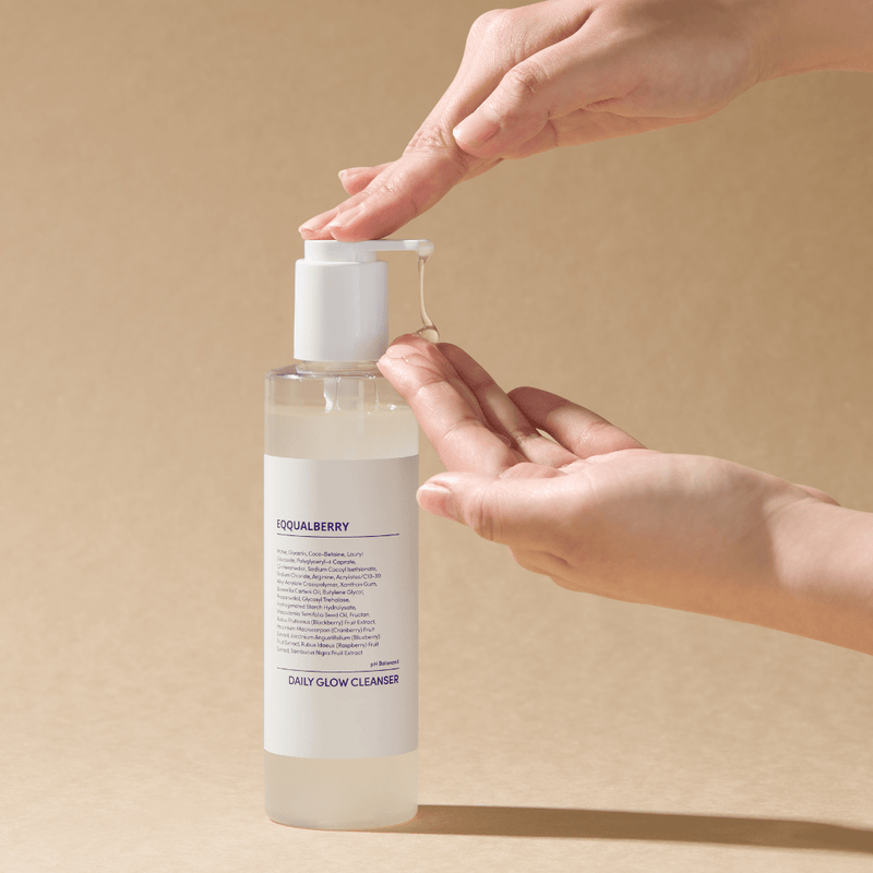 K-beauty favourite: Eqqualberry Daily Glow Cleanser 210ml, a lightweight Korean cleanser for effective daily skincare.